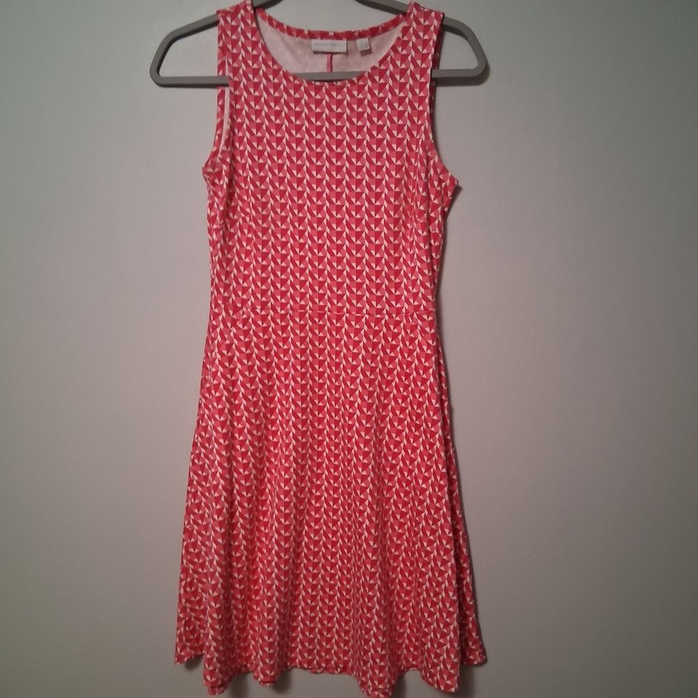 New York & Company A Line Dress Geometric Print in Shades of Pink. Size XS